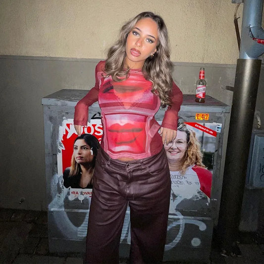 C&C ALLURING ATTIRE CROP