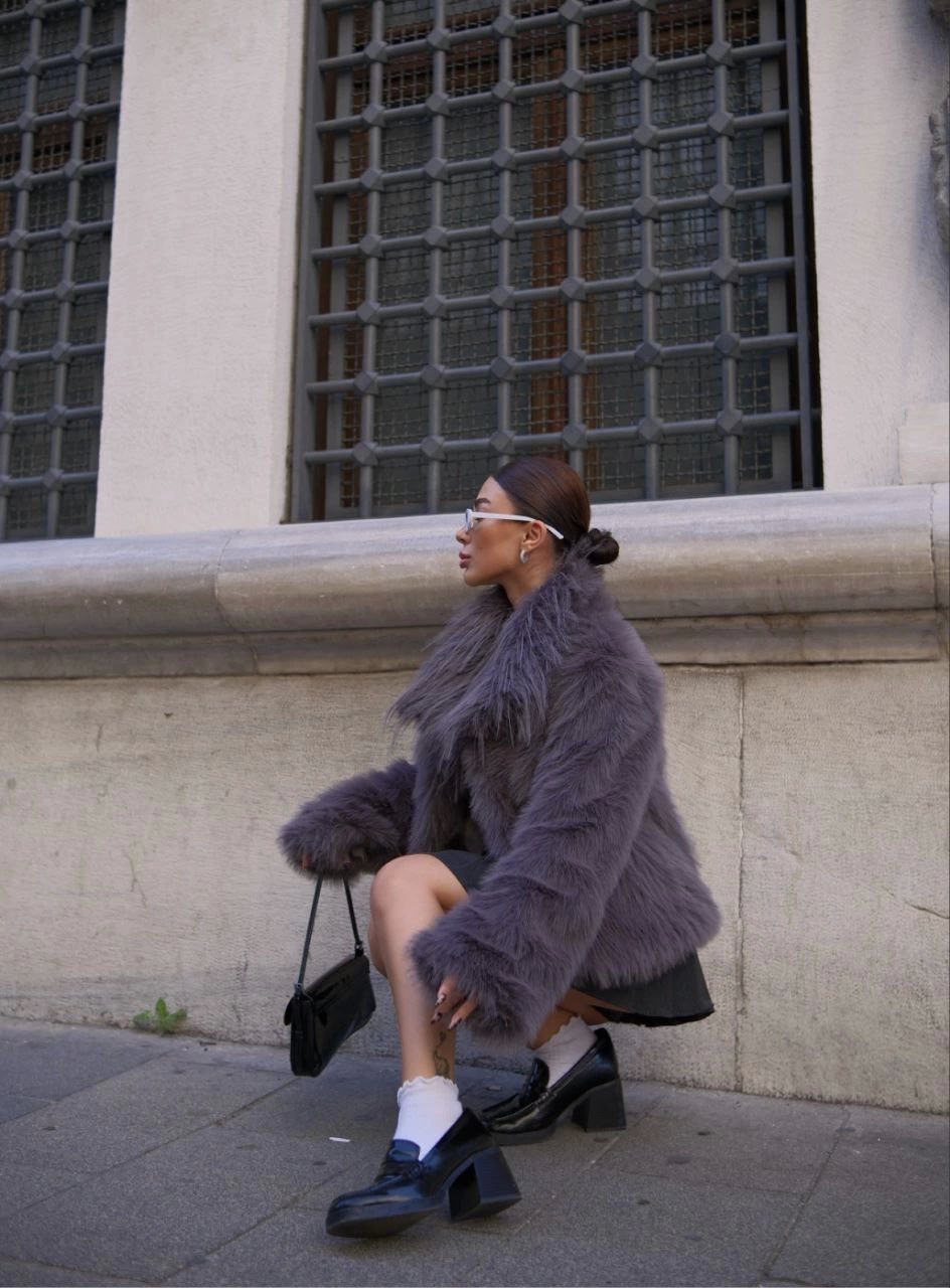 C&C Salaş Sakallı Yumuşak Dokulu Yakalı Cepli Suni Kürk - füme